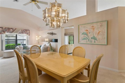 Villa ou maison à vendre à Spring Hill, Floride: 2 chambres, 146.41 m2 № 2351661 - photo 17