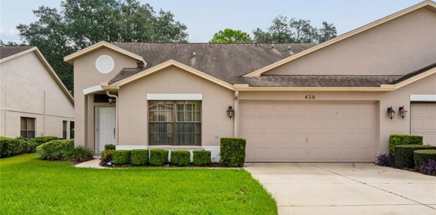 Villa ou maison à Spring Hill, Floride 2 chambres, 146.41 m2 № 2351661