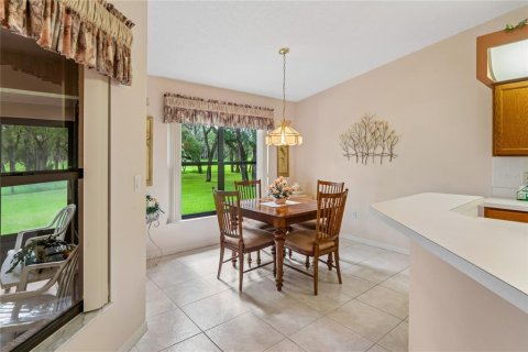 Villa ou maison à vendre à Spring Hill, Floride: 2 chambres, 146.41 m2 № 2351661 - photo 13