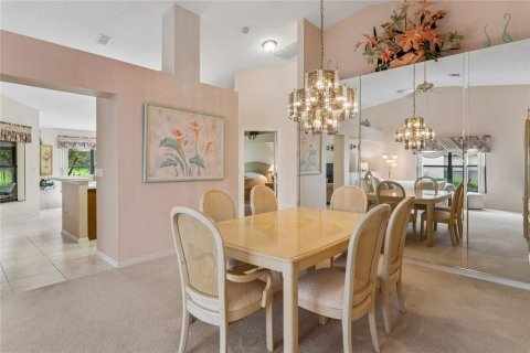 Villa ou maison à vendre à Spring Hill, Floride: 2 chambres, 146.41 m2 № 2351661 - photo 18