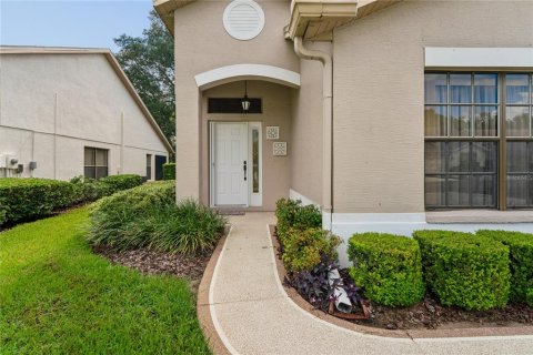 Villa ou maison à vendre à Spring Hill, Floride: 2 chambres, 146.41 m2 № 2351661 - photo 2