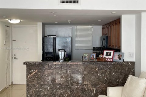 Купить кондоминиум в Майами-Бич, Флорида 1 спальня, 75.62м2, № 2057625 - фото 14