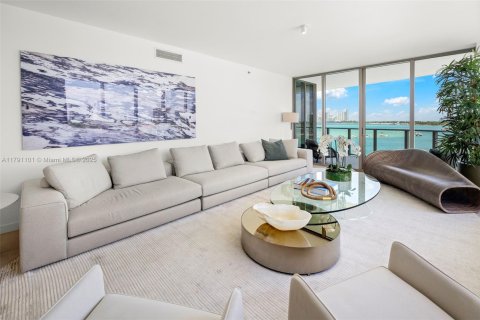 Купить кондоминиум в Бей-Харбор-Айлендс, Флорида 4 спальни, 327.29м2, № 1940590 - фото 3