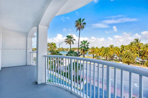 Copropriété à vendre à Miami Beach, Floride: 52.95 m2 № 1937876 - photo 16