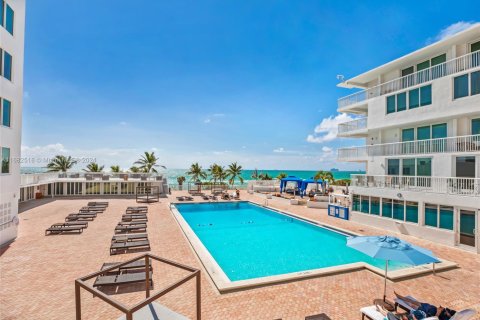 Copropriété à vendre à Miami Beach, Floride: 52.95 m2 № 1937876 - photo 21