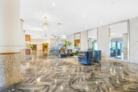 Купить кондоминиум в Майами-Бич, Флорида 52.95м2, № 1937876 - фото 13