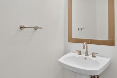Villa ou maison à vendre à Orlando, Floride: 3 chambres, 196.4 m2 № 2097136 - photo 8