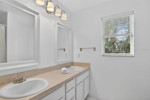 Villa ou maison à vendre à Orlando, Floride: 3 chambres, 196.4 m2 № 2097136 - photo 29