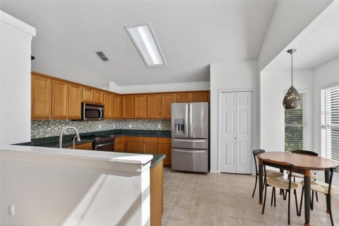 Villa ou maison à vendre à Orlando, Floride: 3 chambres, 196.4 m2 № 2097136 - photo 14