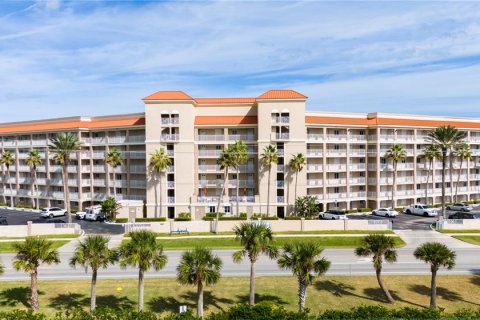 Condo in New Smyrna Beach, Florida, 2 bedrooms № 2214556
