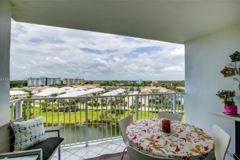 Condominio en venta en Hollywood, Florida, 2 dormitorios, 108.14 m2 № 2181955 - foto 27