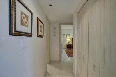 Condominio en venta en Hollywood, Florida, 2 dormitorios, 108.14 m2 № 2181955 - foto 20