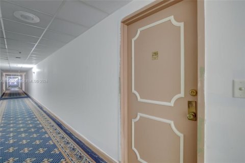 Condominio en venta en Hollywood, Florida, 2 dormitorios, 108.14 m2 № 2181955 - foto 5