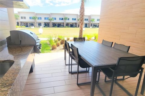 Adosado en venta en Kissimmee, Florida, 4 dormitorios, 218.88 m2 № 2356179 - foto 17