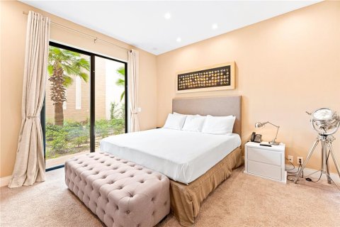 Adosado en venta en Kissimmee, Florida, 4 dormitorios, 218.88 m2 № 2356179 - foto 22