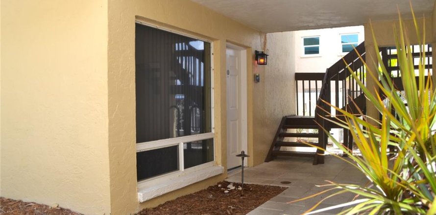 Condo in Venice, Florida, 2 bedrooms  № 1858365