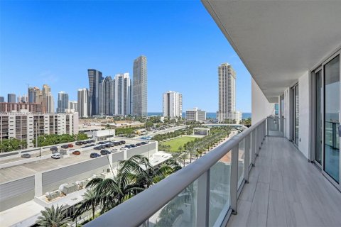 Copropriété à vendre à Sunny Isles Beach, Floride: 2 chambres, 141.58 m2 № 1951546 - photo 2