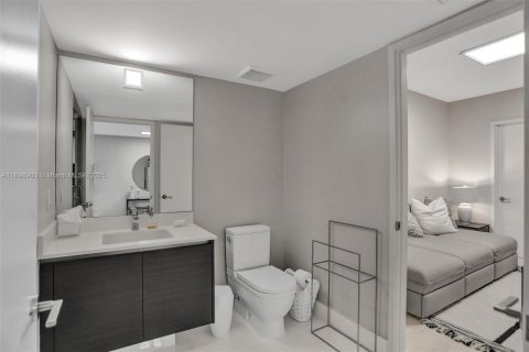 Copropriété à vendre à Sunny Isles Beach, Floride: 2 chambres, 141.58 m2 № 1951546 - photo 27