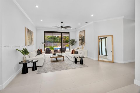 Купить виллу или дом в Пальметто-Бей, Флорида 5 спален, 368.45м2, № 1772609 - фото 5