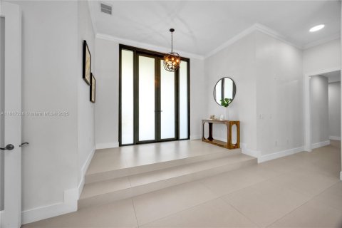 Купить виллу или дом в Пальметто-Бей, Флорида 5 спален, 368.45м2, № 1772609 - фото 4