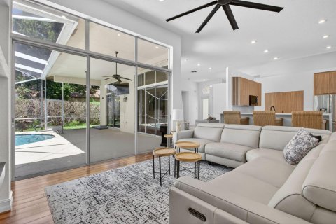Villa ou maison à louer à Parkland, Floride: 4 chambres, 232.63 m2 № 2147179 - photo 17