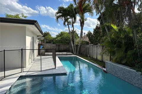 House in Cooper City, Florida 4 bedrooms, 181.35 sq.m. № 1695474 - photo 24