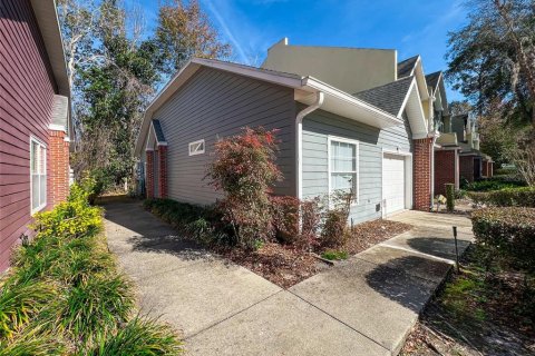 Condo in Gainesville, Florida, 2 bedrooms  № 1721643 - photo 3