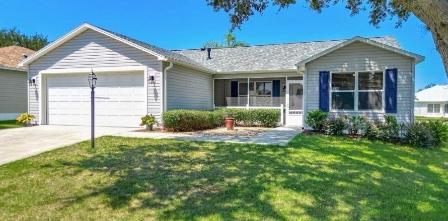 House in The Villages, Florida 3 bedrooms, 129.32 sq.m. № 1903192