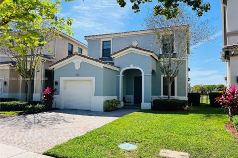 Villa ou maison à Miami, Floride 3 chambres, 182.55 m2 № 2037562