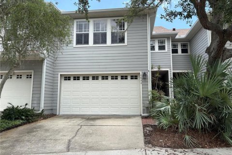 Touwnhouse à Tampa, Floride 3 chambres, 218.13 m2 № 2107165
