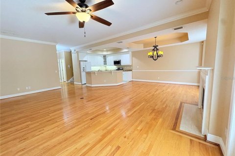 Touwnhouse à louer à Tampa, Floride: 3 chambres, 218.13 m2 № 2107165 - photo 4