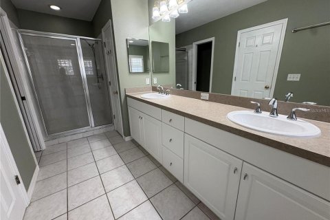 Touwnhouse à louer à Tampa, Floride: 3 chambres, 218.13 m2 № 2107165 - photo 17