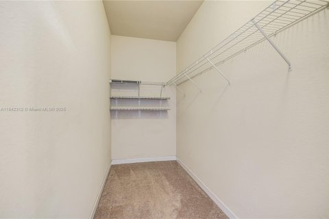 Townhouse in Homestead, Florida 3 bedrooms, 147.44 sq.m. № 1839251 - photo 19