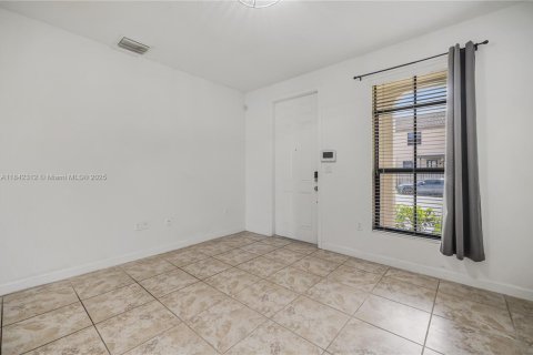 Townhouse in Homestead, Florida 3 bedrooms, 147.44 sq.m. № 1839251 - photo 6