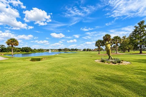 House in Orlando, Florida 3 bedrooms, 147.81 sq.m. № 2354553 - photo 25