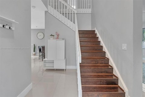 House in Cooper City, Florida 4 bedrooms, 237.09 sq.m. № 1799470 - photo 8
