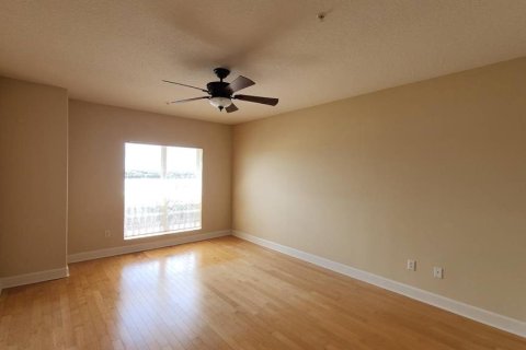 Condominio en alquiler en Orlando, Florida, 3 dormitorios, 193.7 m2 № 1898641 - foto 11