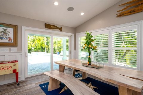 House in Holmes Beach, Florida 3 bedrooms, 153.75 sq.m. № 1661723 - photo 20