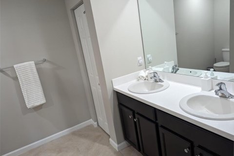 House in Saint Lucie, Florida 4 bedrooms, 193.05 sq.m. № 2366710 - photo 13