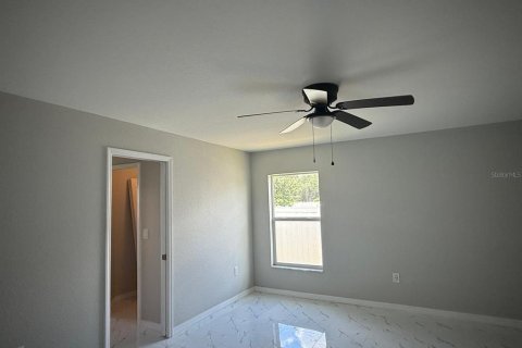 House in Frostproof, Florida 3 bedrooms, 155.24 sq.m. № 1787826 - photo 16