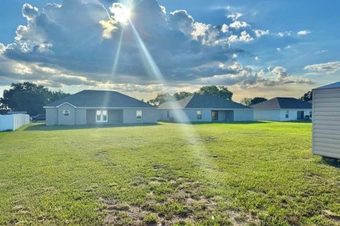 House in Frostproof, Florida 3 bedrooms, 155.24 sq.m. № 1787826 - photo 3