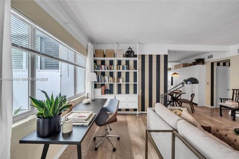 Снять в аренду кондоминиум в Майами-Бич, Флорида 1 спальня, 72.56м2, № 1989378 - фото 4