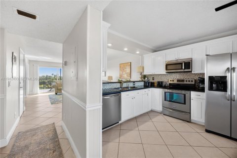 Condo in Jupiter, Florida, 2 bedrooms  № 2059748 - photo 6