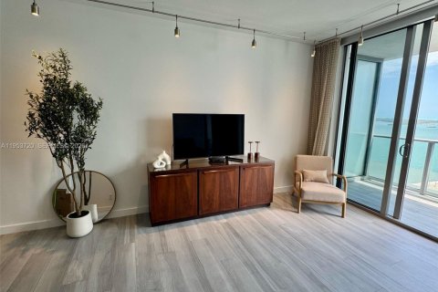 Copropriété à louer à Miami, Floride: 1 chambre, 65.12 m2 № 2008170 - photo 3