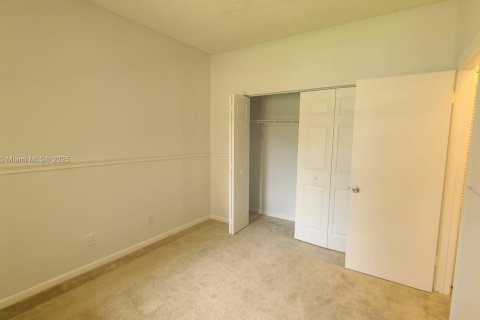 Copropriété à vendre à Deerfield Beach, Floride: 2 chambres, 74.97 m2 № 1933783 - photo 5