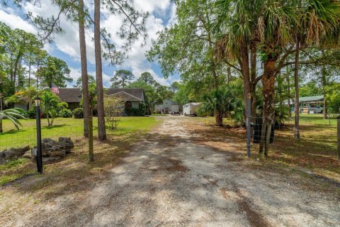 Villa ou maison à vendre à Loxahatchee Groves, Floride: 4 chambres, 218.04 m2 № 2261737 - photo 6