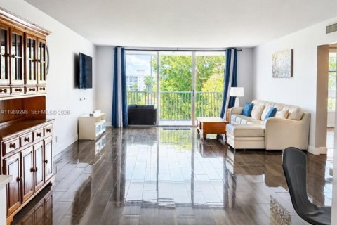 Condo à Pompano Beach, Floride, 3 chambres  № 2089841