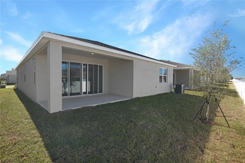House in Eagle Lake, Florida 4 bedrooms, 192.31 sq.m. № 1298005 - photo 17
