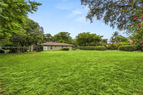 Casa en venta en North Miami, Florida, 3 dormitorios, 167.22 m2 № 1922128 - foto 19