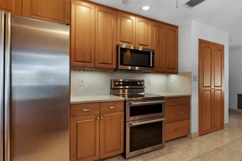 Villa ou maison à vendre à Fort Lauderdale, Floride: 5 chambres, 220.74 m2 № 2169963 - photo 12